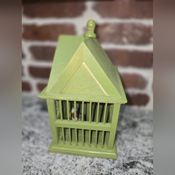 WOODEN BIRD CAGE WITH BIRD.. HANDMADE - Picture 4 of 5
